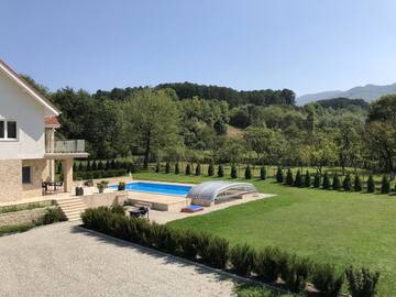 Фотографии Виллы Villa Bergzicht г. Вулкан (Румыния) №5 Фото Виллы Villa Bergzicht г. Вулкан 5