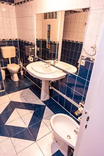 Фото номера Дом с 3 спальнями Дома для отпуска Roua Land г. Вулкан 38